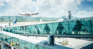 The number of flights handled by China's major airports improved in June for the fourth consecutive month