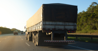 The flow of heavy vehicles on Brazilian toll roads increased by 5% y/y in September