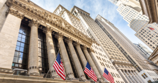The US decelerated for the third consecutive month in April 2022, decreasing to 100.4